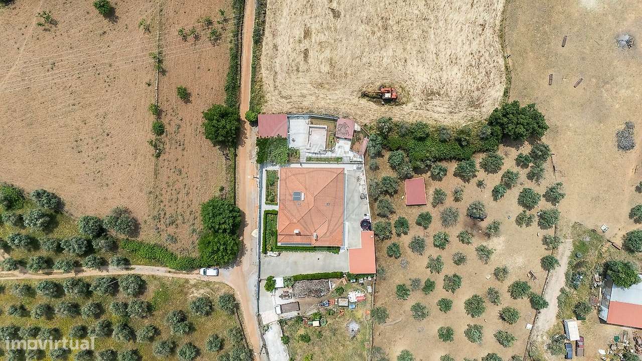 Moradia T4 para venda - Grande imagem: 4/39