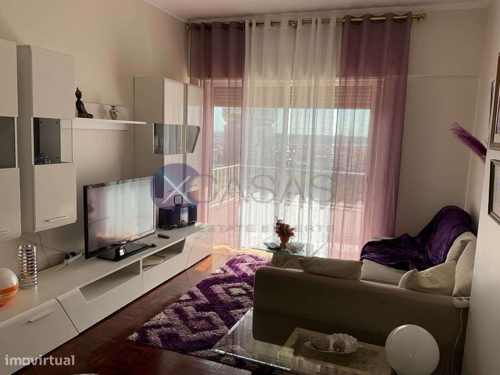Apartamento T1 situado na Zona das Amoreiras, com vista magnifica d... - Grande imagem: 5/19