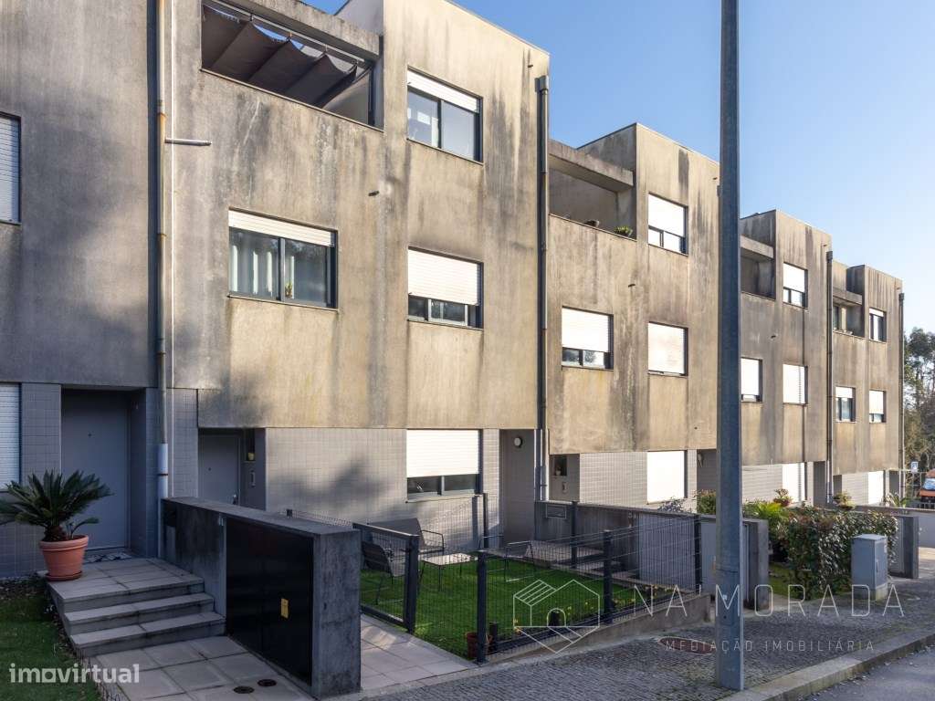 Andar de Moradia T-3 em Mozelos - Santa Maria da Feira-44