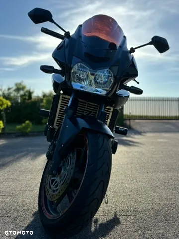 Kawasaki ZR - 12