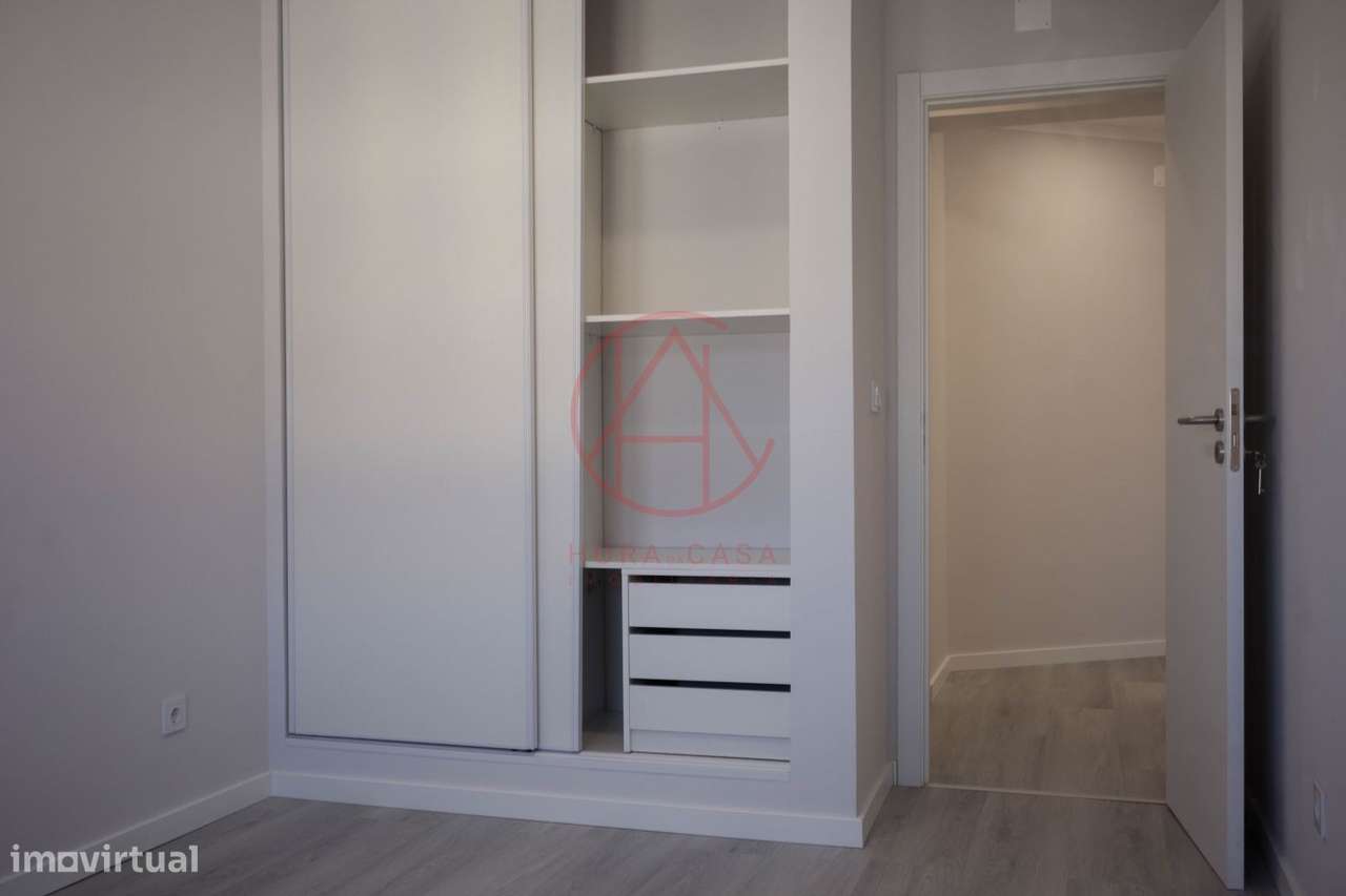 Apartamento T4-16