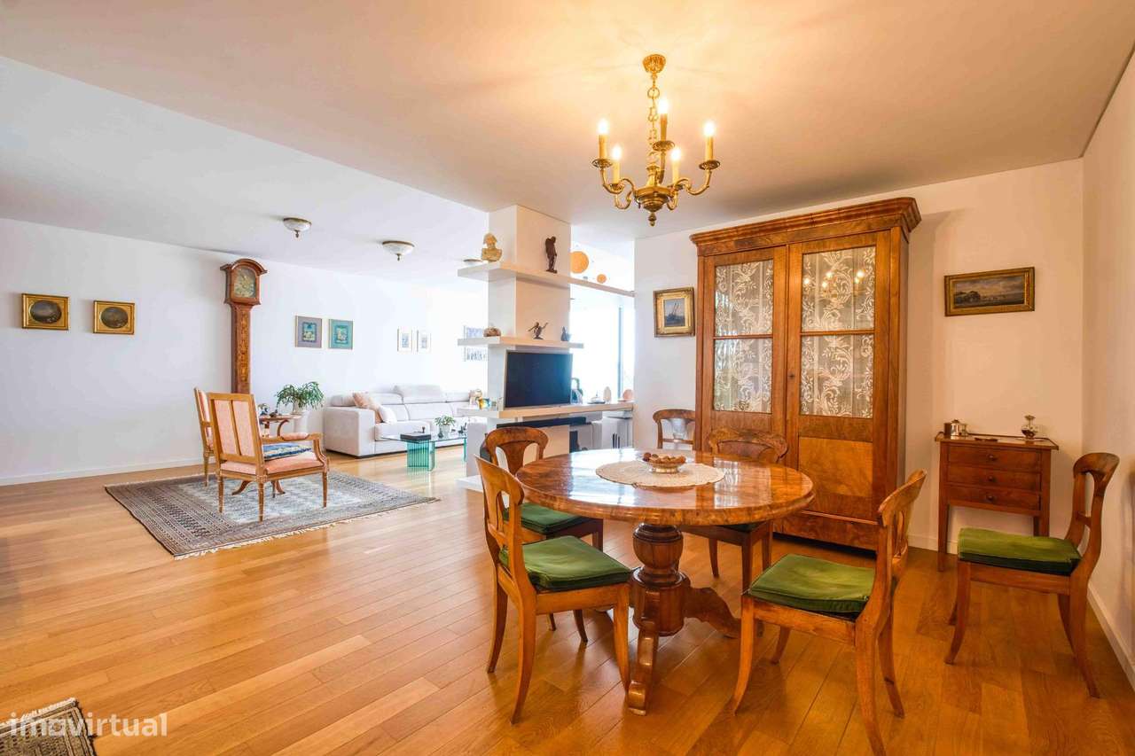 Apartamento T3 com vista mar no Monte Estoril - Grande imagem: 4/25