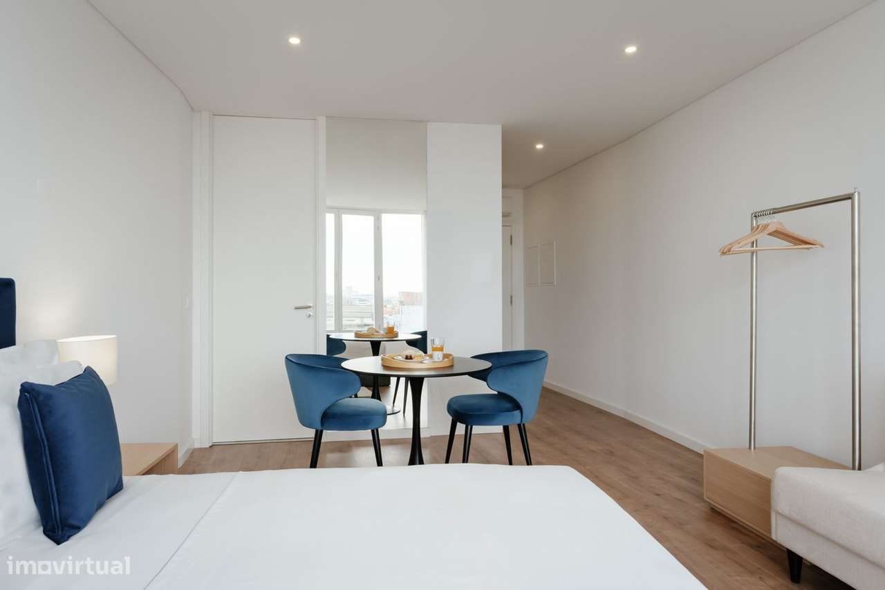 Apartamento Mobilado - União das freguesias de Cedofeita - Grande imagem: 2/9