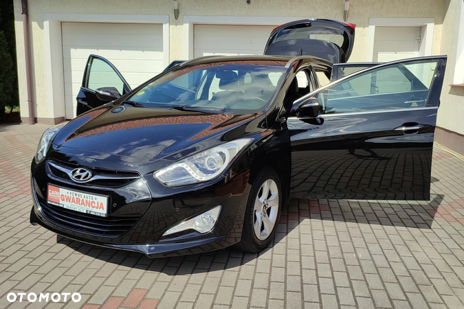 Hyundai i40 Kombi 1.7 CRDi Premium - 35