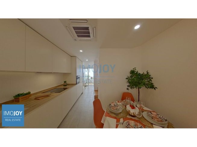 Apartamento T2 DUPLEX na Lapa, Recuperado, com Zona exterior-9