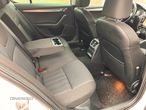 Skoda Octavia 2.0 TDI DSG 4X4 Style - 32