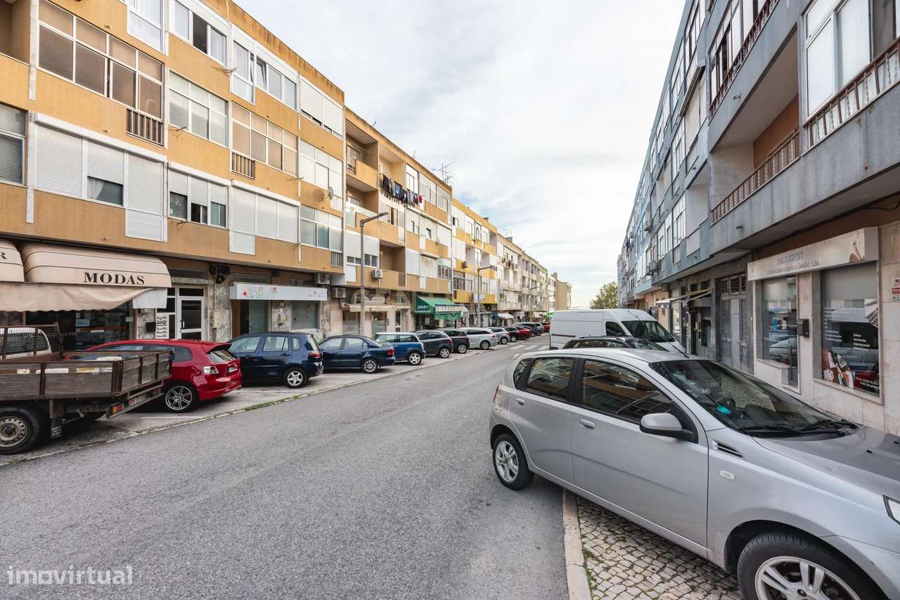 Oportunidade única para adquirir uma loja totalmente remodelada em Lis-20