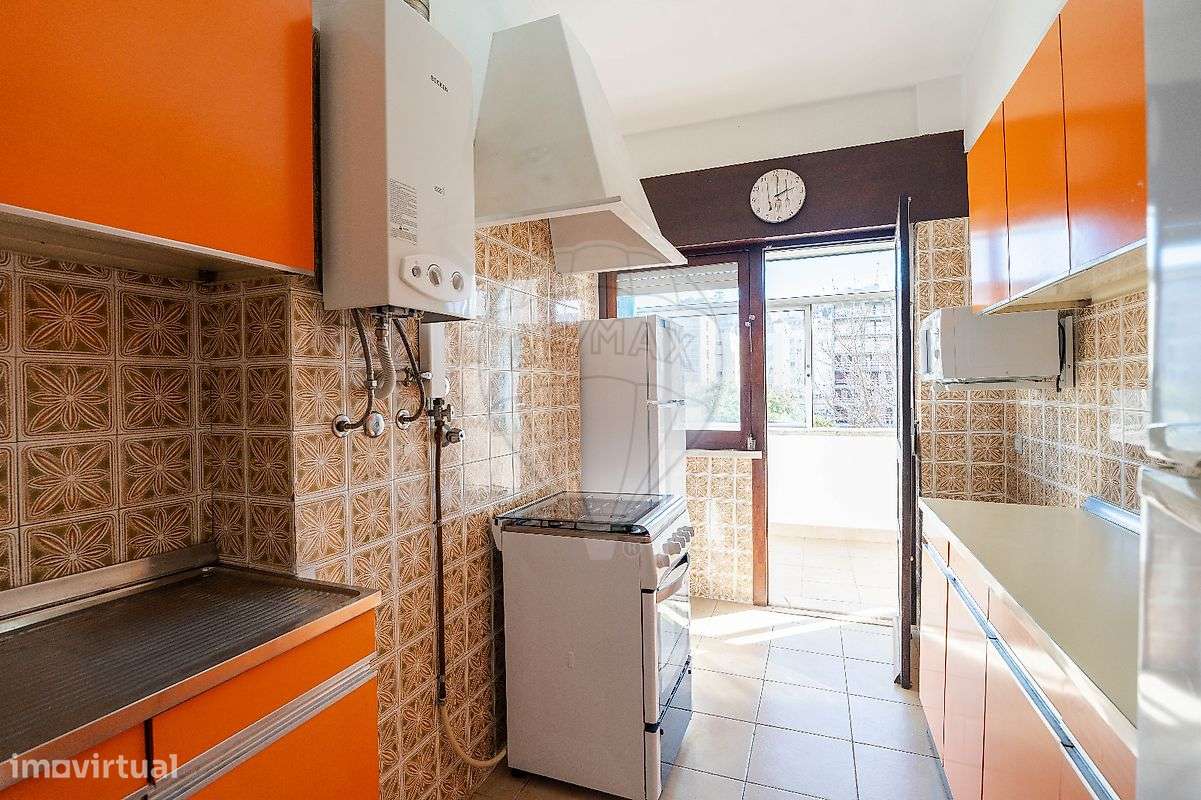 Apartamento T4 c/ Terraço-5