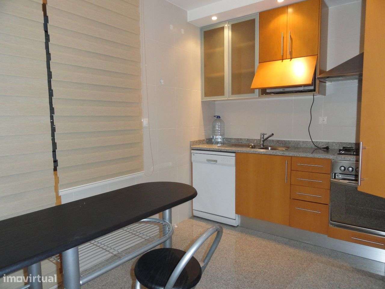 Apartamento T2 na Meadela Duplex - Grande imagem: 2/6