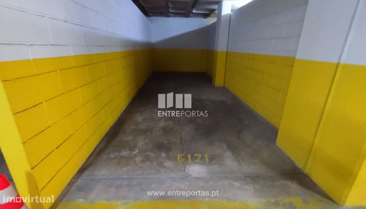Venda de Lugar de Garagem com 26.7m2, Póvoa de Varzim - Grande imagem: 3/5