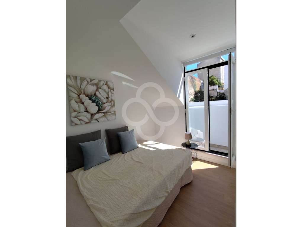Apartamento T2 totalmente remodelado com vista de rio zona de São V... - Grande imagem: 4/23