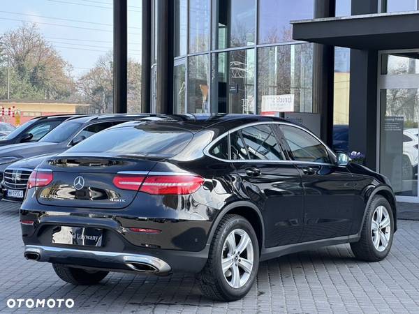 Mercedes-Benz GLC Coupe 250 4-Matic - 3