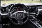 Volvo XC 60 T5 AWD Momentum Pro - 18