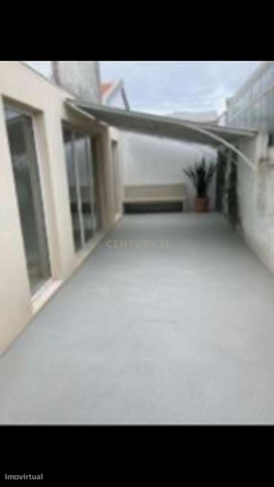 Moradia T3 para Remodelação Total em Palmela - Excelente Localização - Grande imagem: 5/22