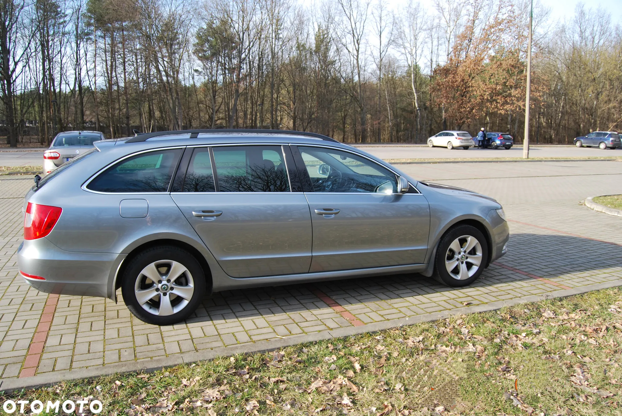 Skoda Superb 2.0 TDI Ambition - 8