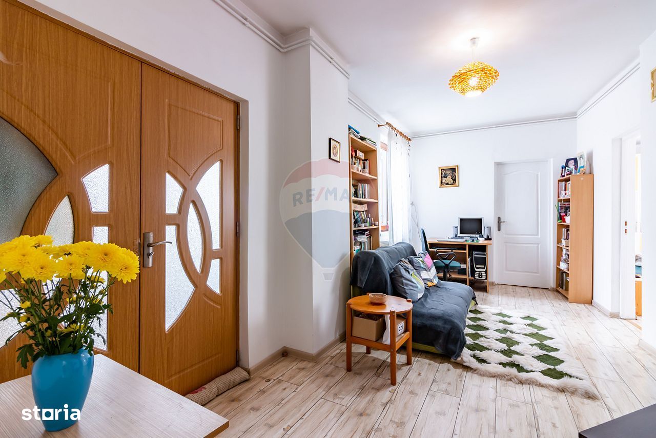 Apartament 4 camere de vanzare zona Gara de Nord/ Plevnei