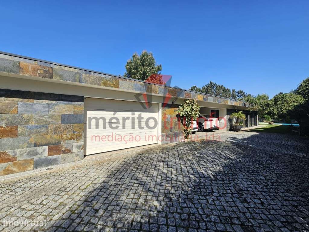 FANTÁSTICA MORADIA T3 C/ PISCINA - MANHENTE - BARCELOS-8