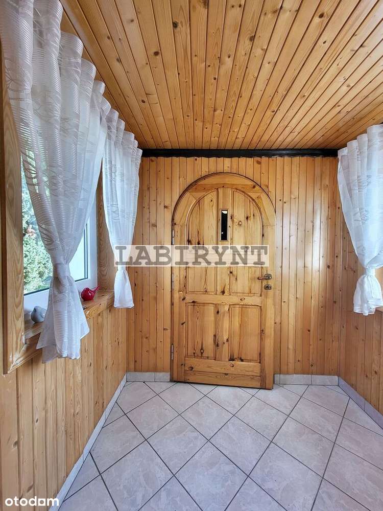 Dom Mirów, doskonała lokalizacja, wszystkie media-8