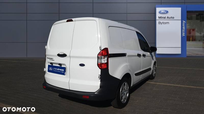 Ford transit-courier - 8