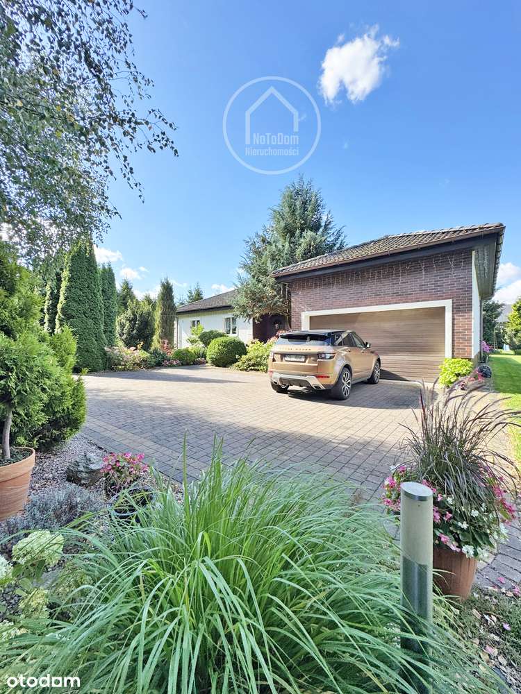 Dom Parterowy na pięknie zagospodarowanej działce w Łosinie-4