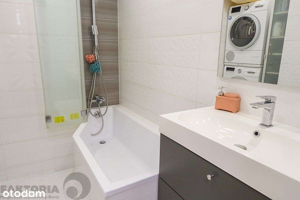 Mieszkanie po remoncie, 4 pokoje, balkon-12