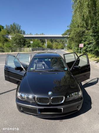 BMW Seria 3 330d - 11