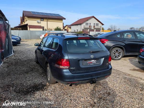 Volkswagen Golf 1.6 TDI BlueMotion Technology DPF Comfortline - 4