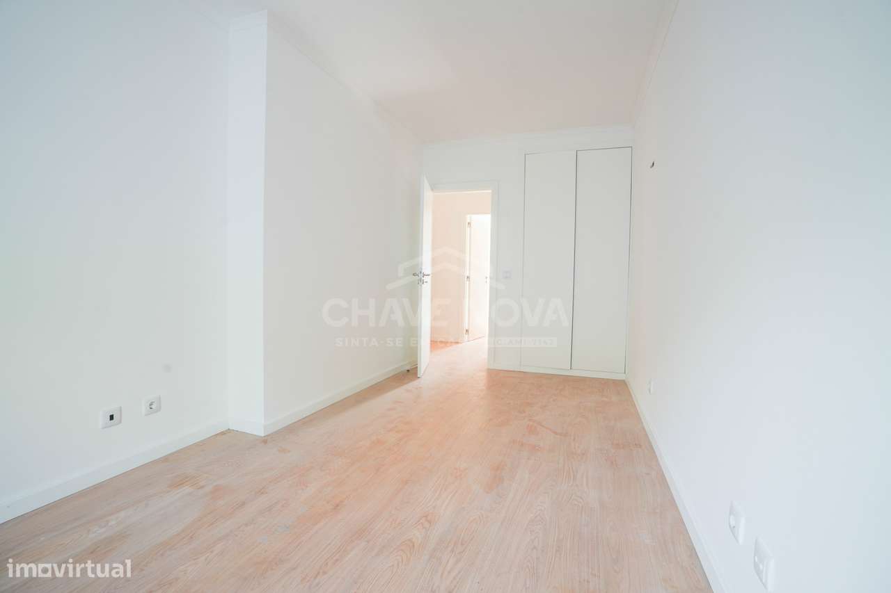 Apartamento T2 com Terraço à Venda em Melres – Viva Perto do Rio Douro-13