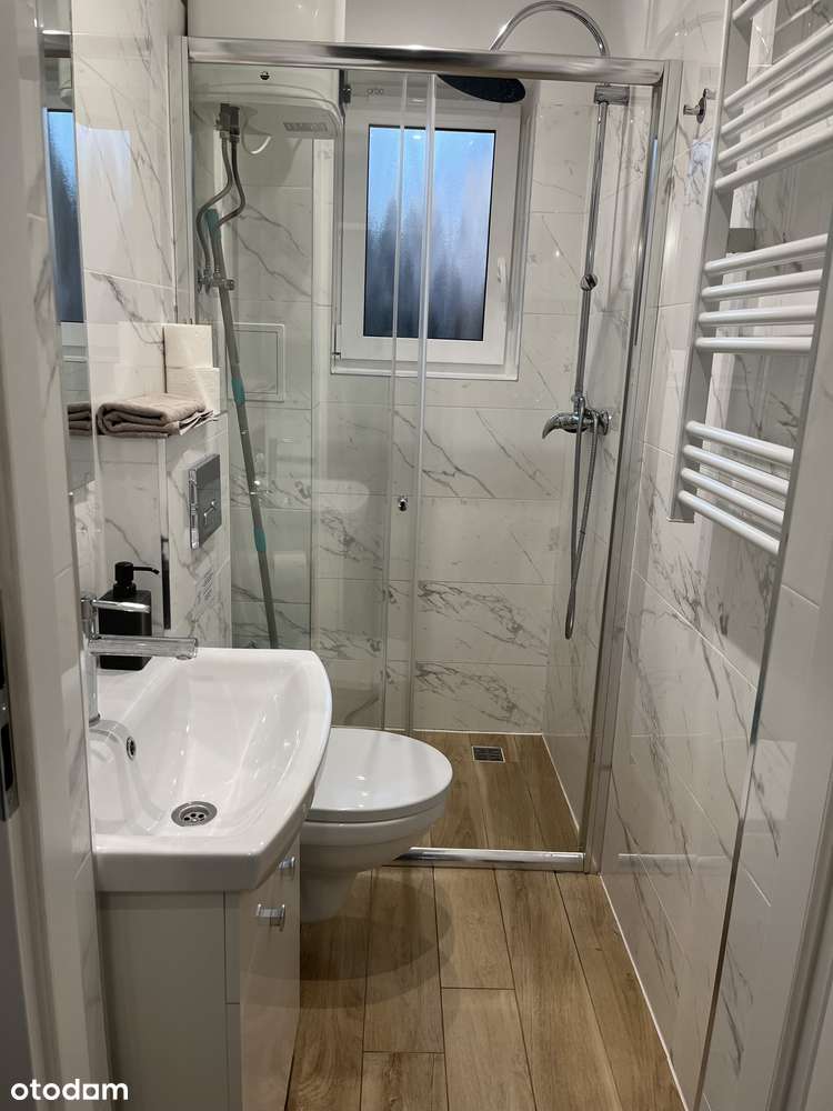 Przytulne mieszkanie w uzdrowisku.-3