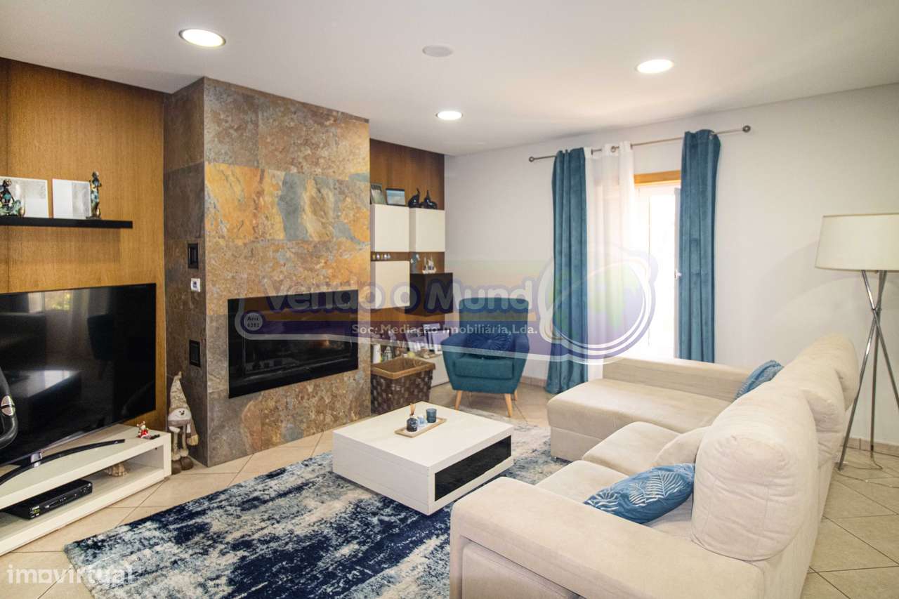 Moradia T3+1 em Foros de Salvaterra (F837)-21