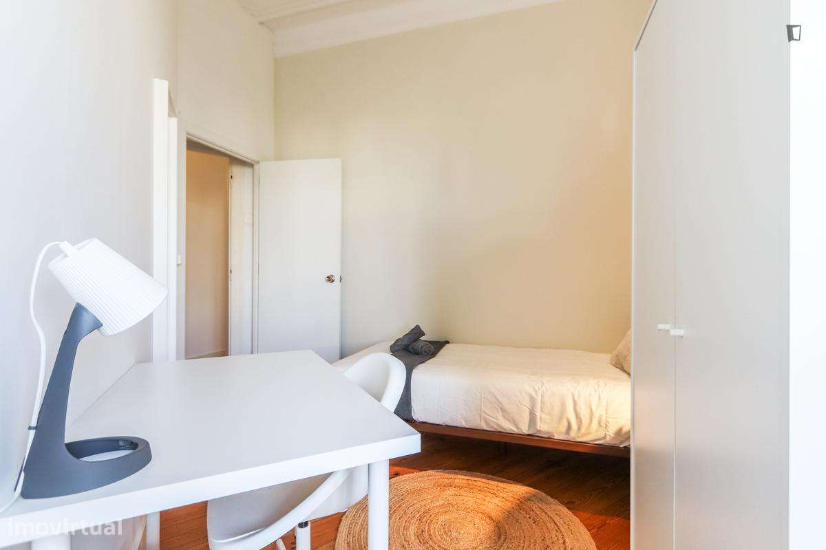 Quarto - localizado em Arroios Lisbon - Grande imagem: 5/10