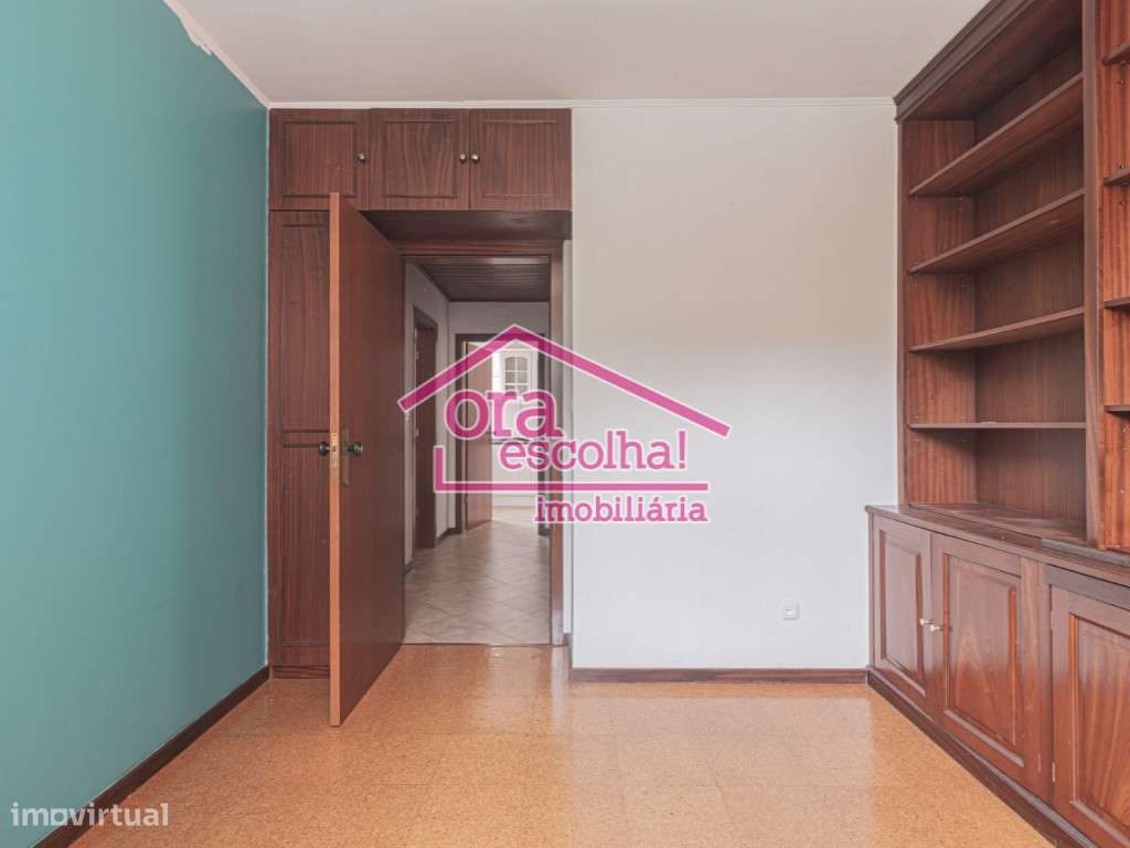 Apartamento T3 de 1998 com 95 m2 e Arrecadação individual em Campol...-10