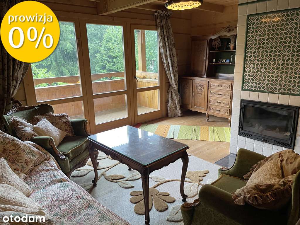 Podwójny dom z bala w enklawie ciszy i zieleni.-5