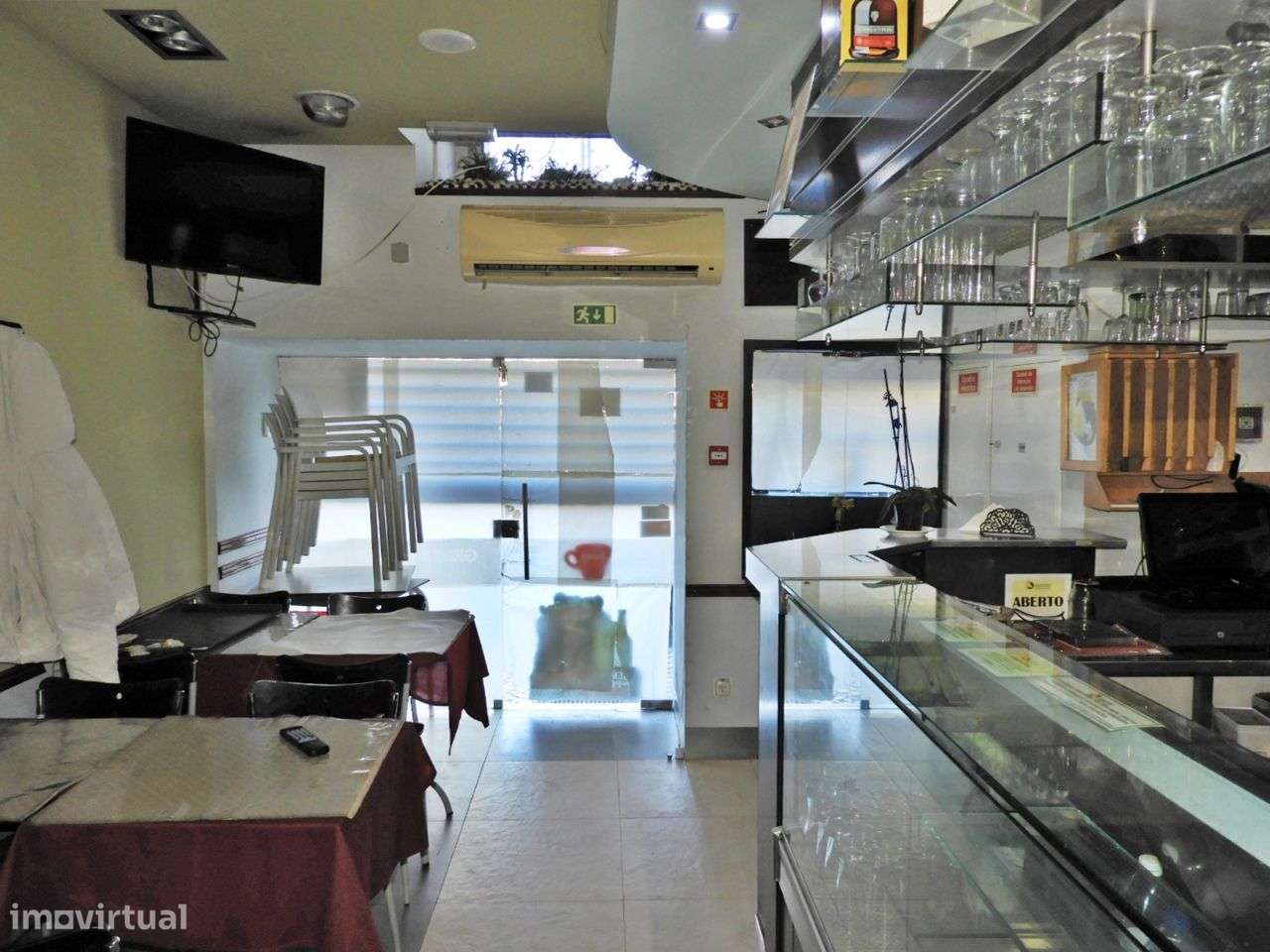 Café/Restaurante para trespasse em Lisboa - Grande imagem: 1/10