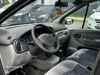 Renault Scenic 1.9 dCi EXpression - 7