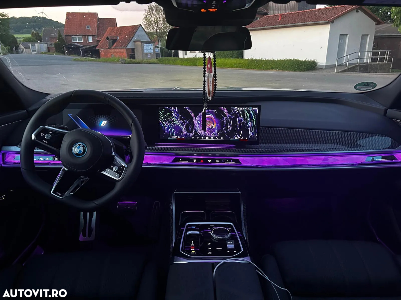 BMW i7 eDrive50 - 12