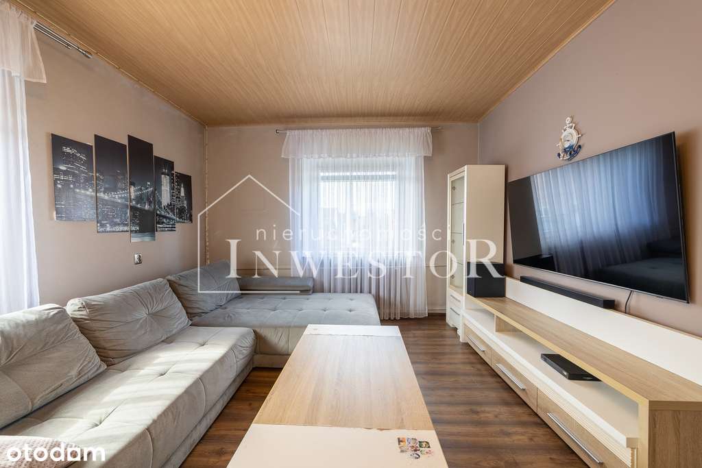 Przestronny dom w Markowicach z imponującą działką - Pełny obrazek: 2/15