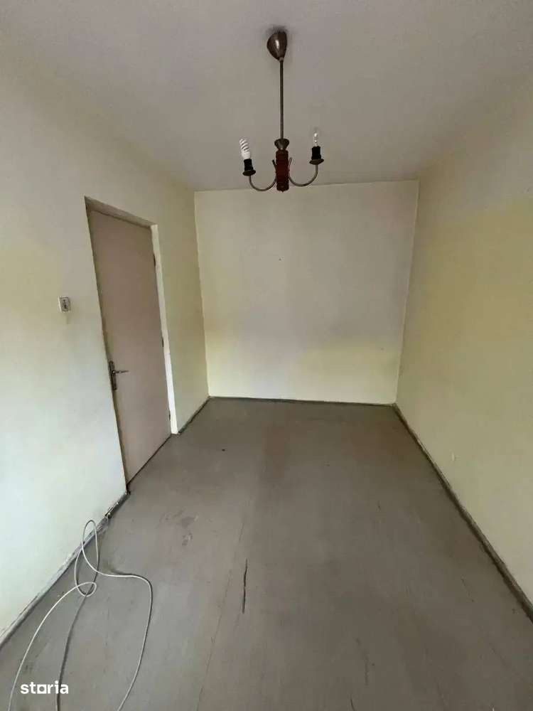 Apartament De Vanzare 2 Camere Baicului Lunca Florilor - Imagine principală: 3/10