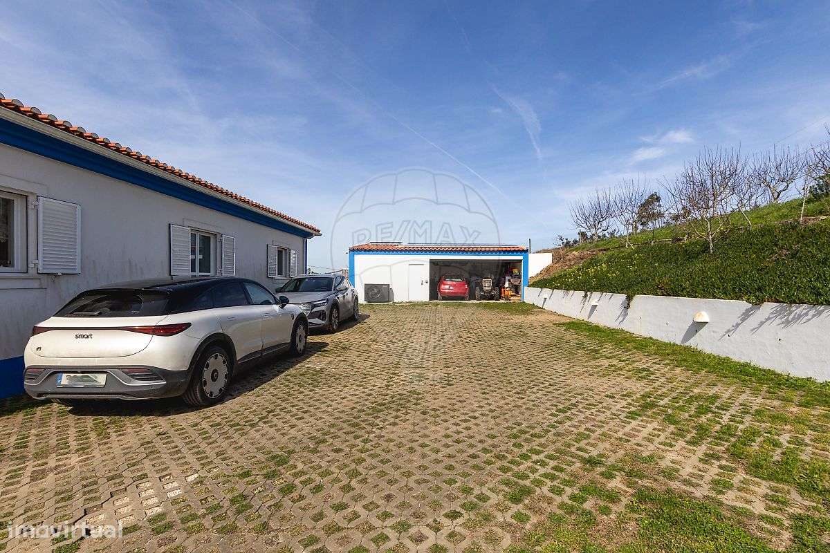 Moradia T5 para venda-40