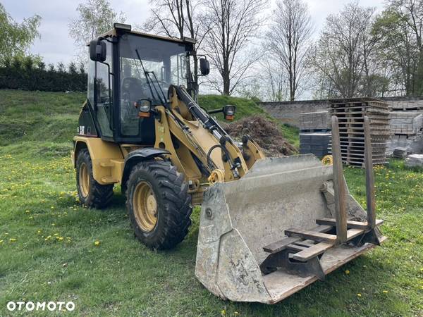 Caterpillar Caterpillar 906 CAT 906 - 2