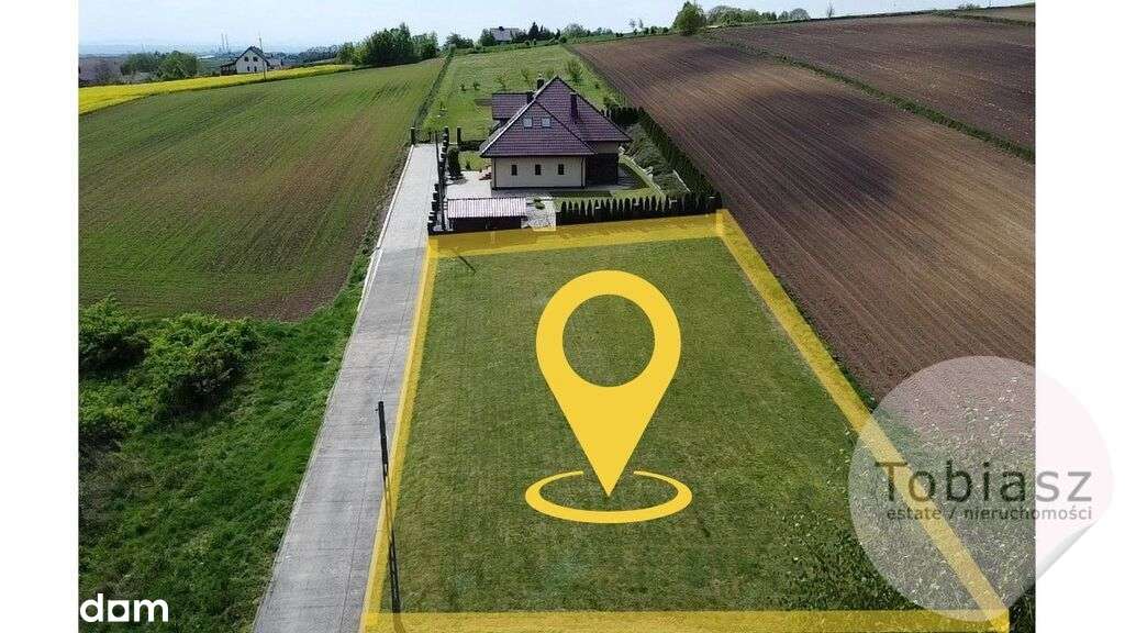 Działka budowlana ok. 41 m x 22 m,  gotowy dojazd-1