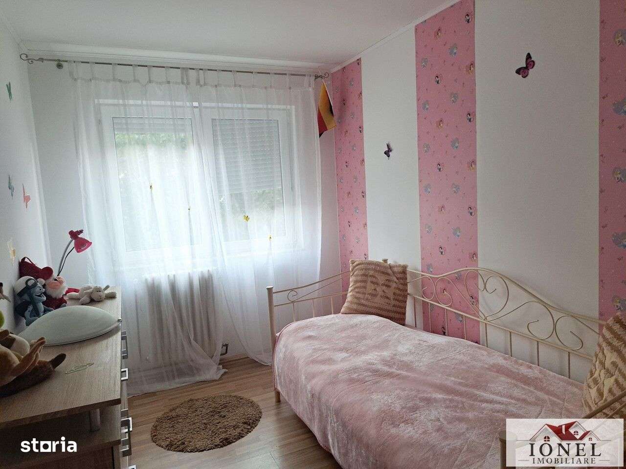 Apartament patru camere in Cugir - Imagine principală: 3/9