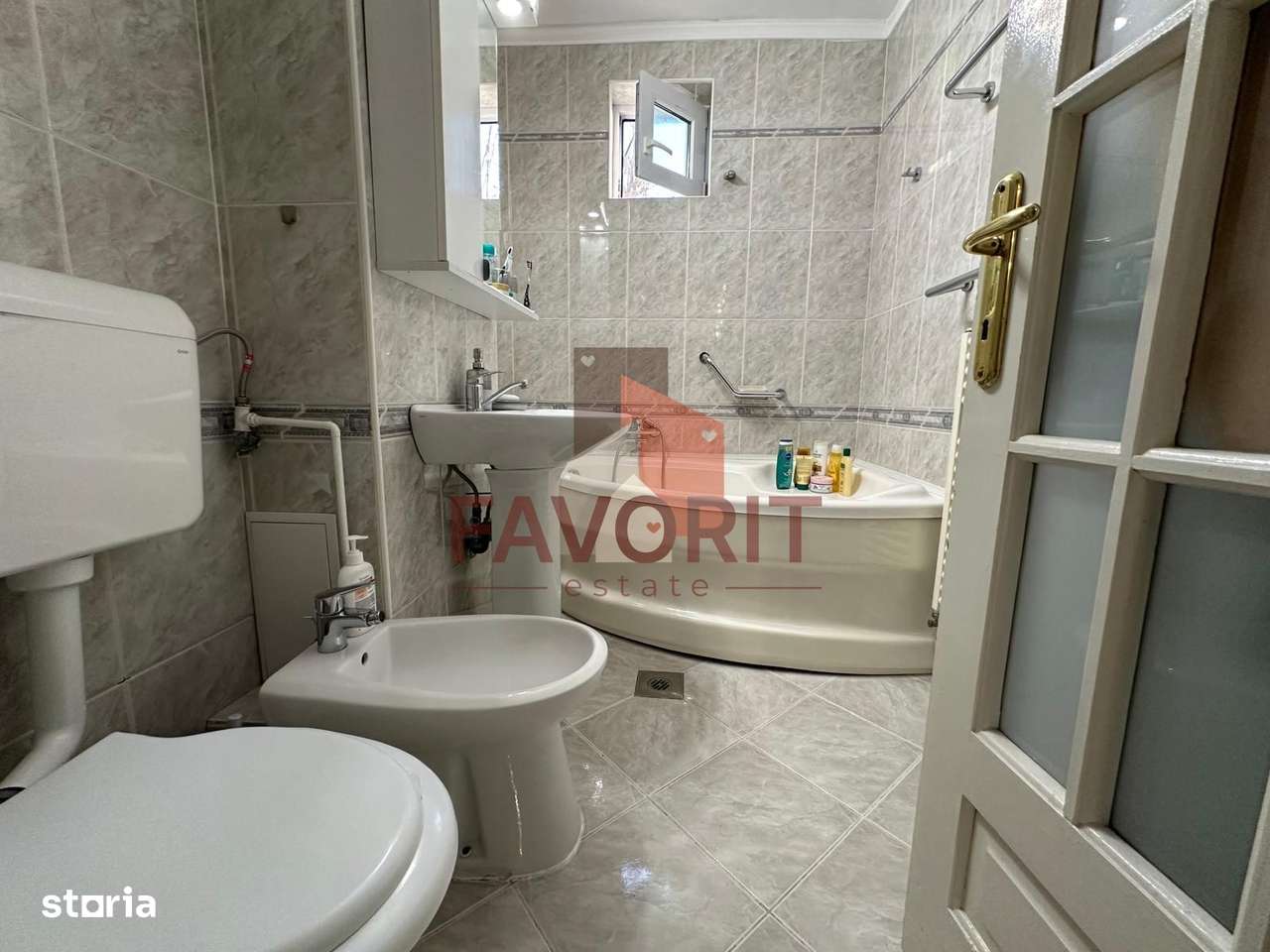 3 camere | etaj 2 | centrala proprie | 3 balcoane | 2 bai | zona excel-11