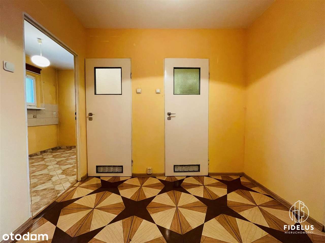 Kawalerka z opcją wydzielenia pokoju - do remontu-12