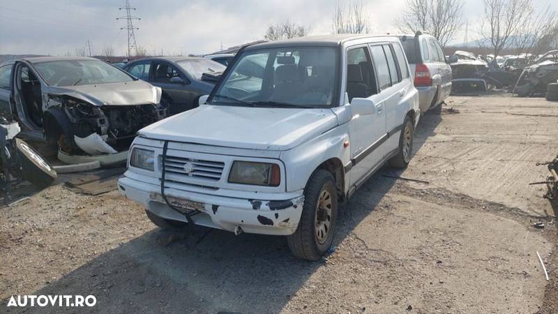 Dezmembram Suzuki Vitara 1.6 benzina, an 1995 - 1