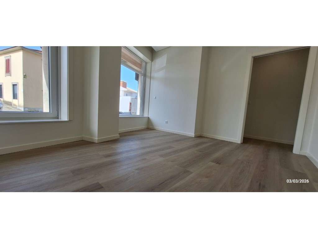 Excelente Apartamento T3 com terraço!-12
