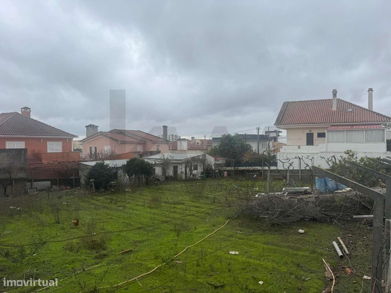 Invista em Espaço! Dois Terrenos Perfeitos para Moradia(s) - Grande imagem: 4/16