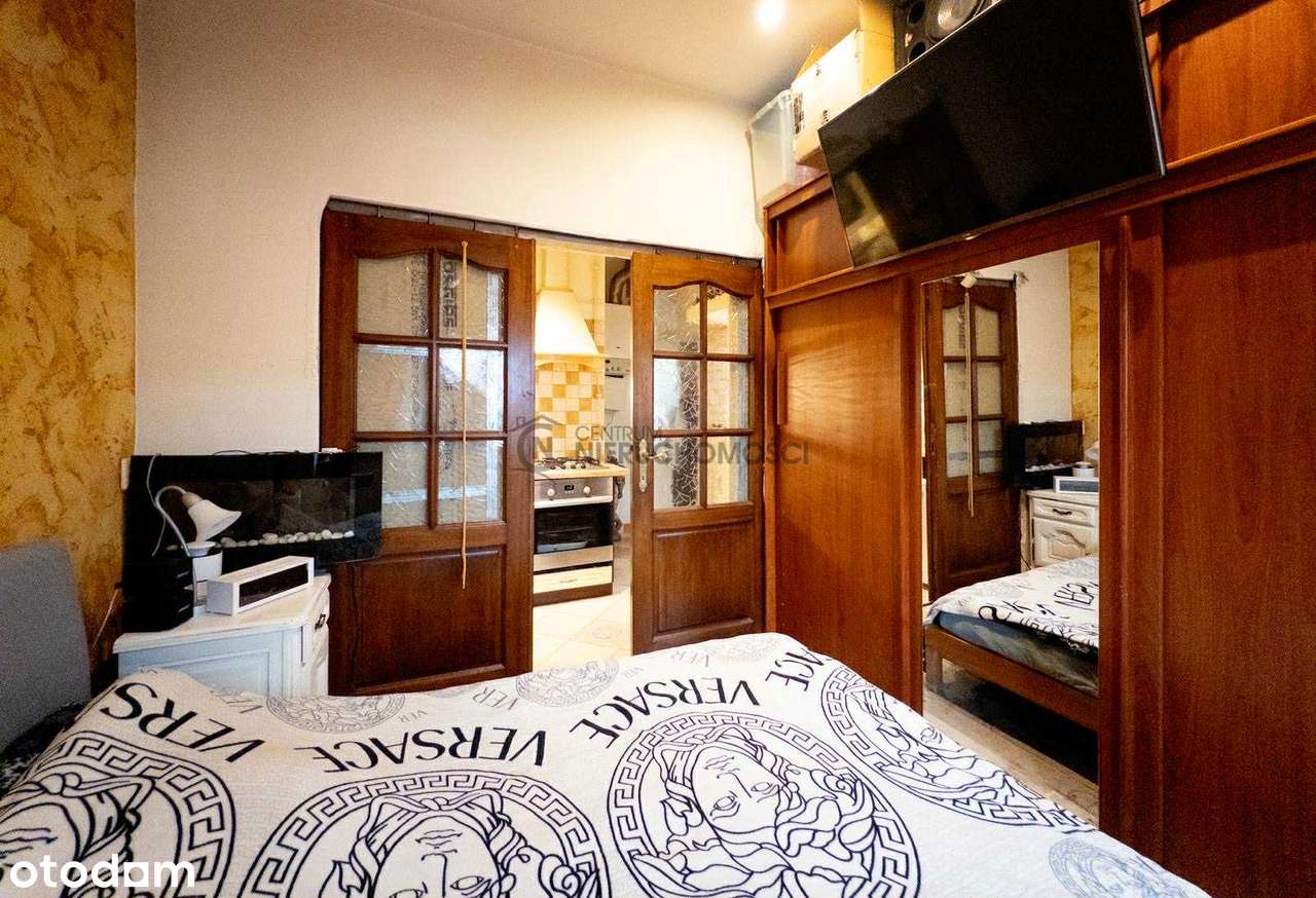 Przytulne 2 pokojowe - Centrum - I piętro - koło Ferio-1