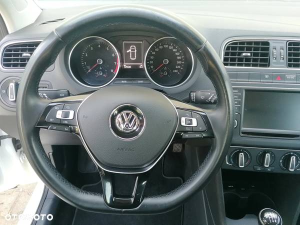 Volkswagen Polo 1.0 Comfortline - 14