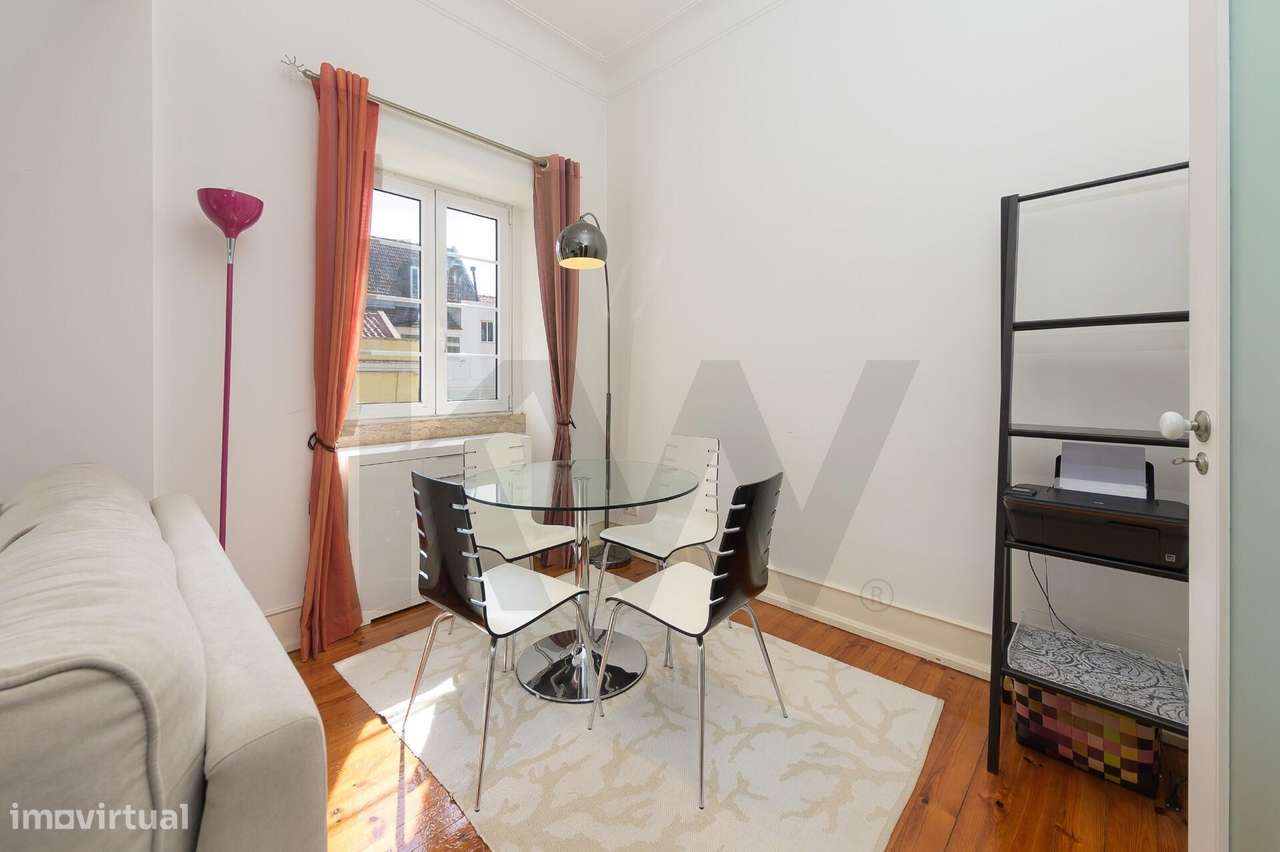 T2  com logradouro em Lisboa - Sta Maria de Belém, zona autentica com - Grande imagem: 4/19